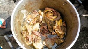 SIGHTS OF NEGROS - BLOG - Preparing Balbacua in a backyard Kitchen