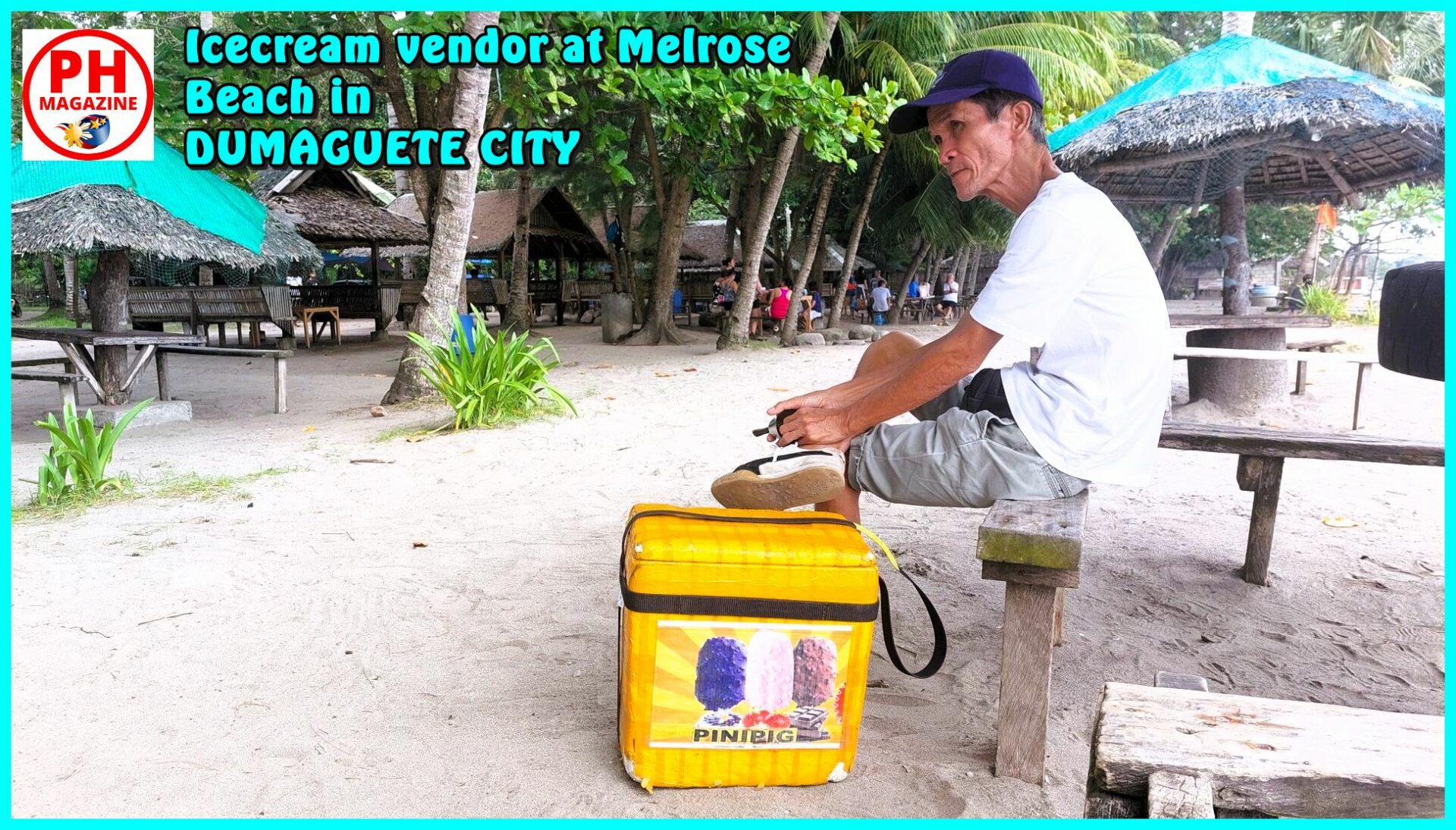 SIGHTS OF NEGROS - PHOTO - Icecream vendor at Melrose Beach in Dumaguete City